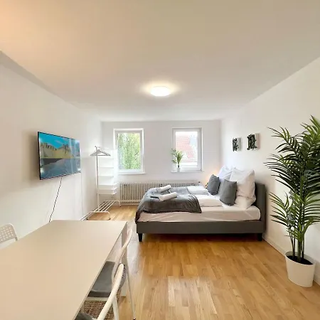 Jungle Retreat Im Zentrum Apartment BRE