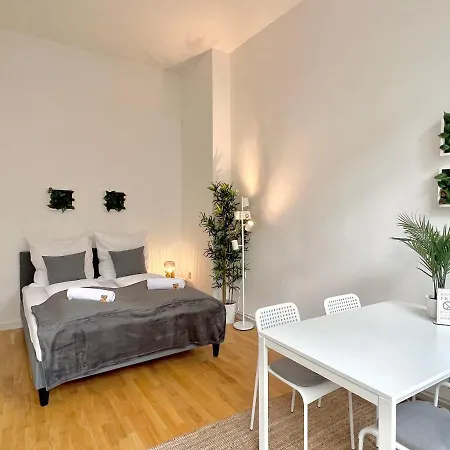 Jungle Retreat Im Zentrum Apartment