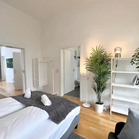 Jungle Retreat Im Zentrum Apartment BRE