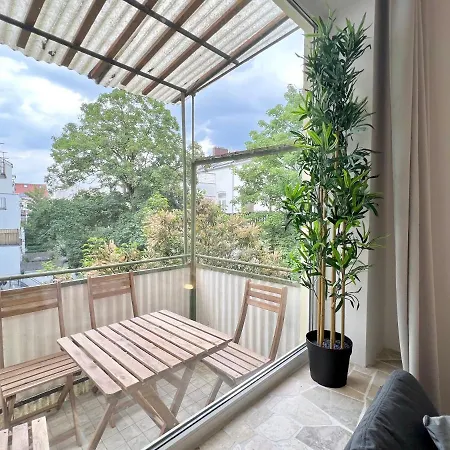 Apartment Jungle Retreat Im Zentrum