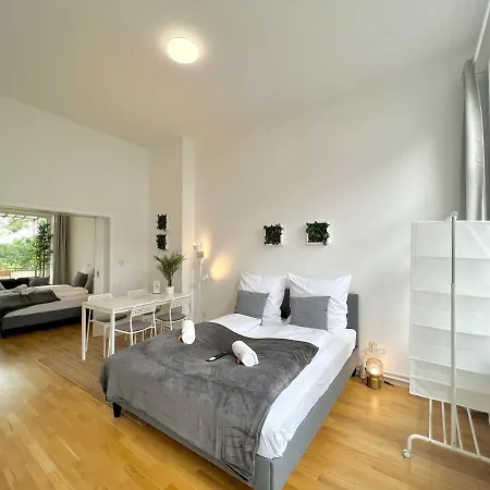 Apartment Jungle Retreat Im Zentrum